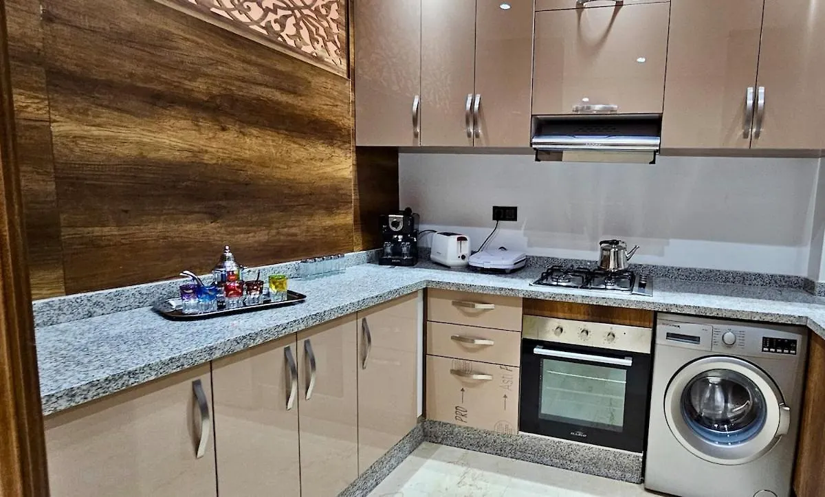 Apartmán Elegant & Chic Retreat, Pool, Prime Location Marakéš